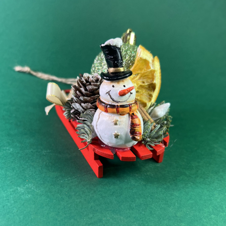 MAGIA CRACIUNULUI - Saniuta vesela