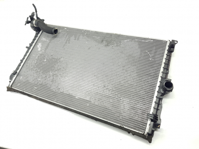 17119846872 RADIATOR BMW X1 U11 [1]
