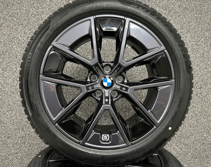 36115B4E056 Roata completa de iarna - BMW Aerodynamic wheel 854 cu anvelopa Pirelli Winter Sottozero 3 * (BMW) - 245/50R18 100H XL - Fara Runflat - BMW Seria 4 Gran Coupé G26, G26E [1]