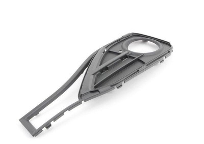 51117309628 GRILA PROIECTOR DREAPTA PARTIAL DESCHISA MODERN LINE BMW SERIA 4 [1]