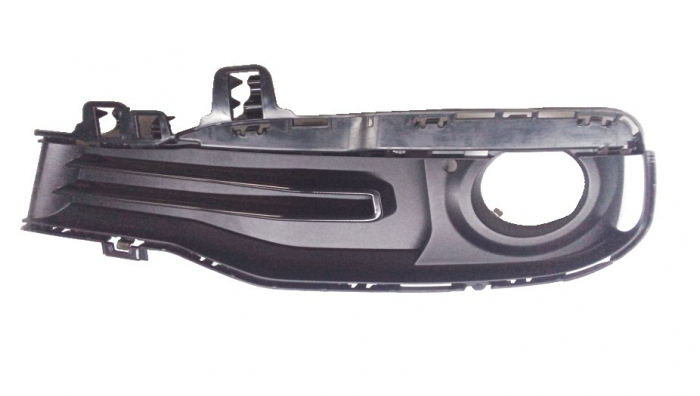 51117396858 GRILA PROIECTOR DR - INCHISA BMW SERIA 3 F30 F31 LCI [1]