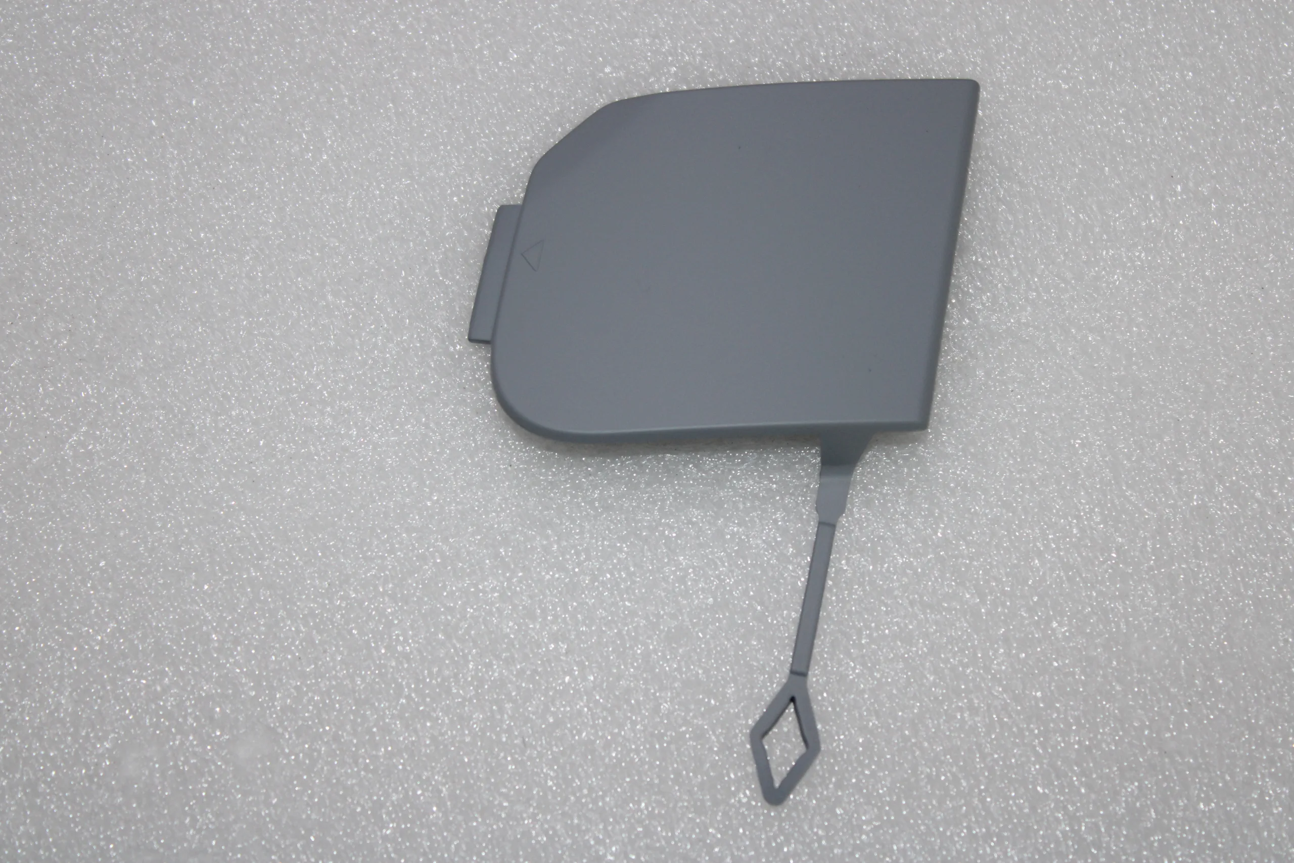 51118745836 CAPAC CUI TRACTARE FATA BARA M BMW G11 G12 LCI [1]