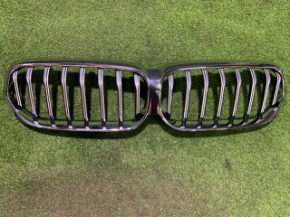 51139464245 GRILA BMW SERIA 6 G32 LCI [1]