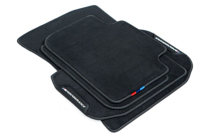 51472465744 COVORASE M BMW SERIA 5 G30 G31 [1]