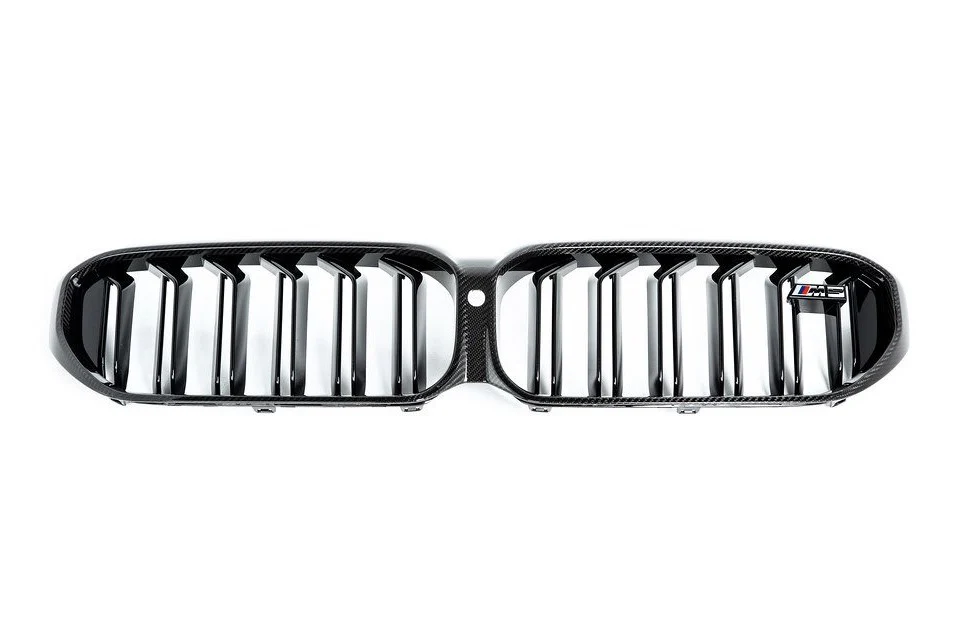 51712469540 GRILA CARBON M5 LCI F90 [1]