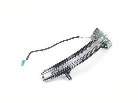 63137308536 SEMNAL OGLINDA DREAPTA BMW SERIA 5 6 7 F [1]