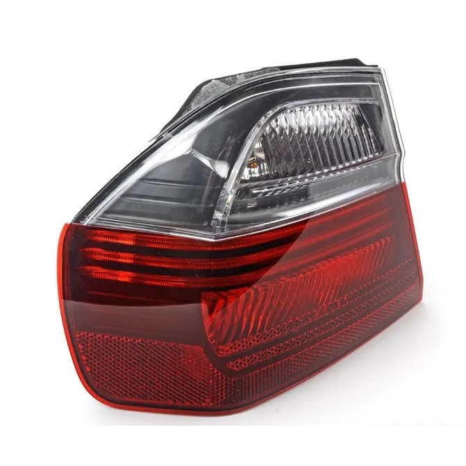63210406880 STOP DREAPTA PE ARIPA BLACK LINE BMW SERIA 3 E90 [1]