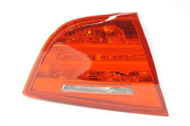 63217289428  STOP DR PE CAPOTA PORTBAGAJ BMW SERIA 3 E90 LCI [1]