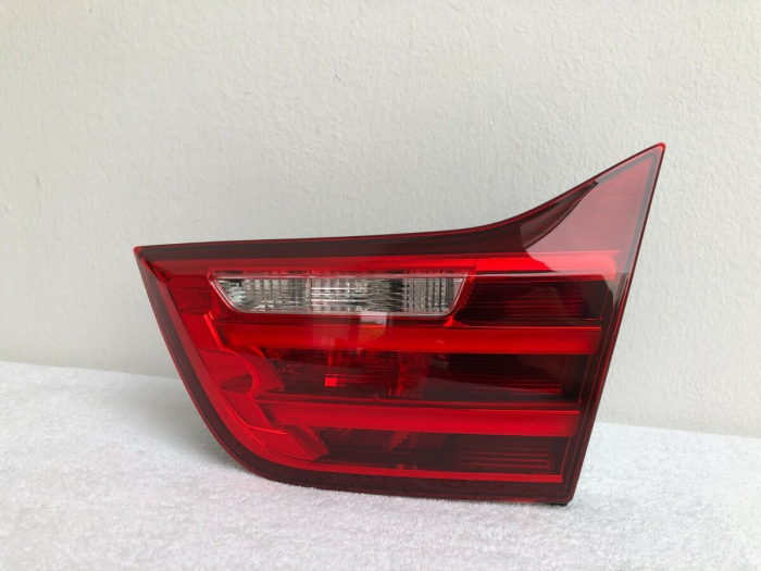 63217296101 Lampa stop stanga, pe capota portbagaj - BMW Seria 4 F32 F33 F36 F83 M4 [1]