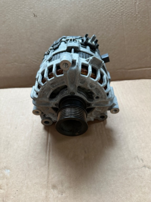 Alternator BMW G20 G30 G11 G12 G01 G02 G05 G06 G07  12318571358 [1]