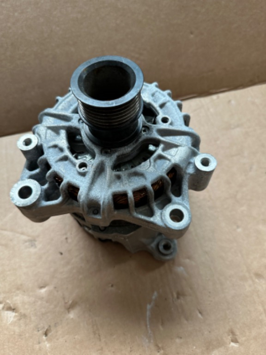 Alternator BMW G20 G30 G11 G12 G01 G02 G05 G06 G07  12318571358 [2]