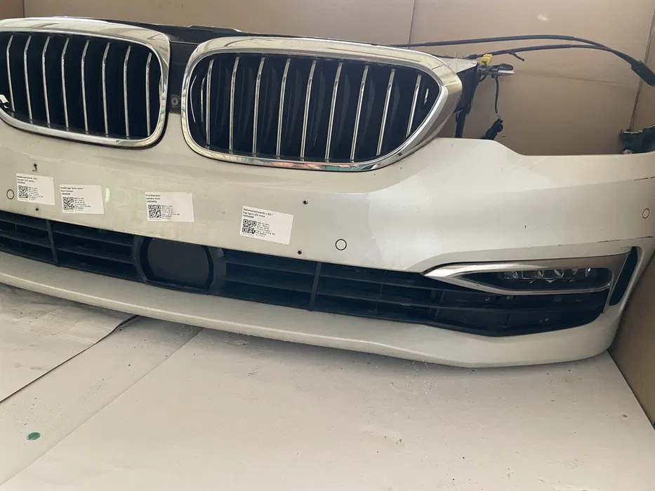 Bara BMW seria 5 G30 G31 G38 tragar trager radiator O.E. [4]
