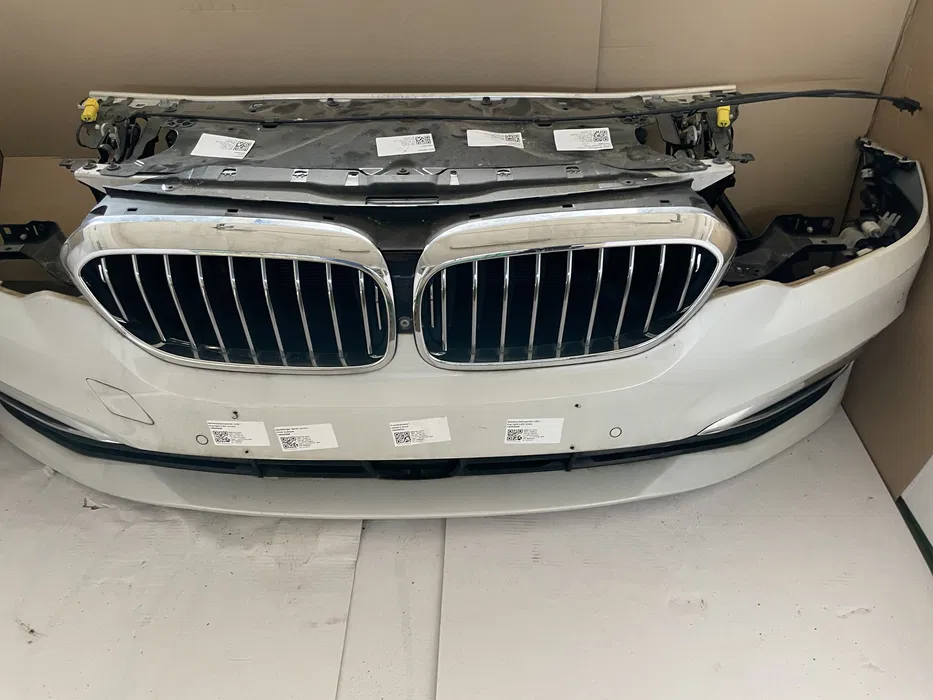 Bara BMW seria 5 G30 G31 G38 tragar trager radiator O.E. [3]