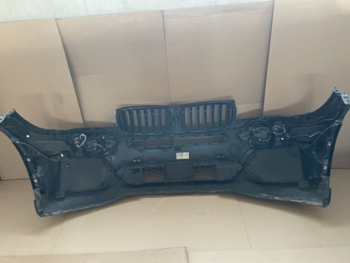 Bara BMW X5 F15 M-Paket fata-spate [2]