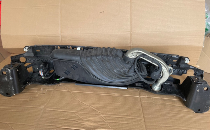 Carlig remorcare bmw seria 3 g20 g21 [1]