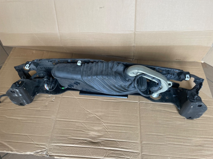 Carlig remorcare bmw seria 3 g20 g21 [3]