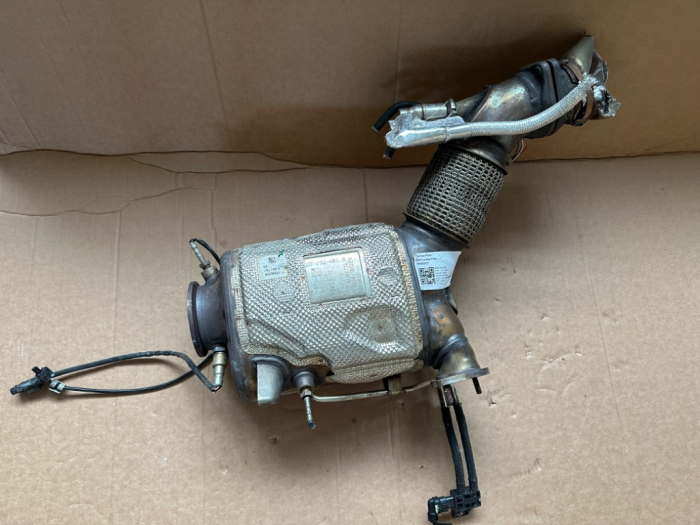 Catalizator BMW seria 3 g20 5 G30 7 G11 G12 x5 G05 G06 G07  8581854  8581857 8581767 [1]