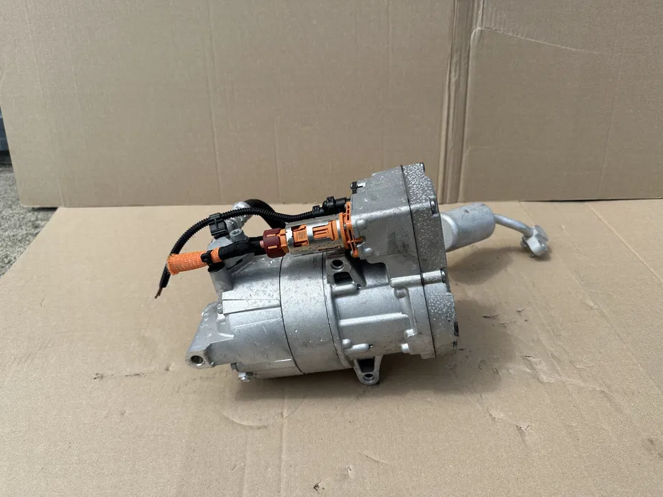 Compresor ac clima BMW X5 X6 X7 G05 G06 G07 G11 G12 O.E. [4]