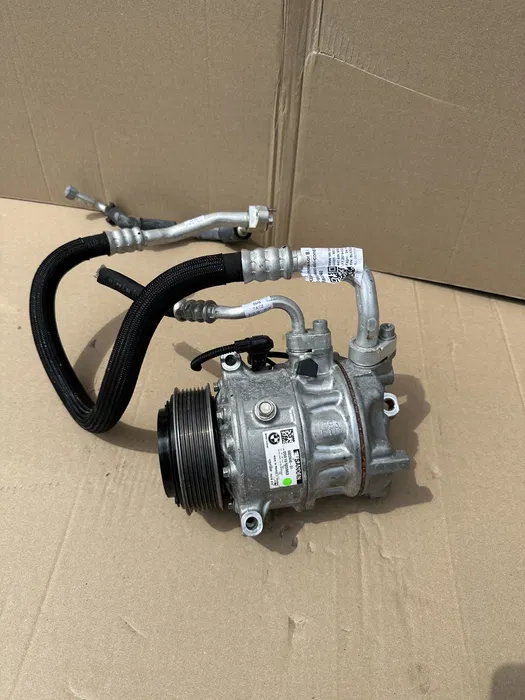 Compresor clima O.E. 64526822848 - BMW SERIA 5,7,8 X5 X6 X7 G30 G11 G12 G14 G05 G06 G07 [3]