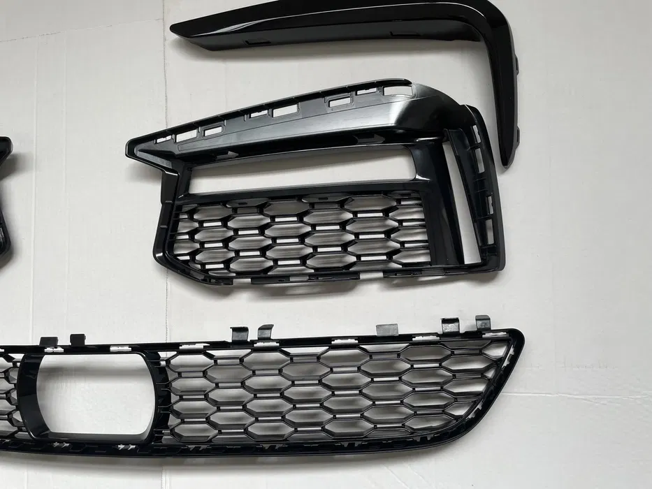 Grila grile bara BMW seria 5 G30 G31 O.E. [3]