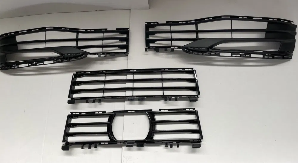 Grila grile BMW seria 5 G30 G31 G38 O.E. [1]