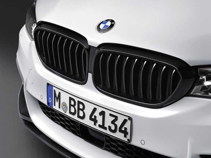 GRILA RADIATOR DR M PERFORMANCE - NEGRA CU RAMA NEGRU LUCIOS O.E. 51719626586 - BMW Seria 5 G30 G31 G38 [2]