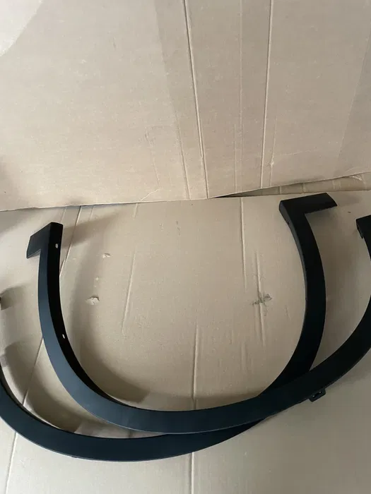 Overfender aripa BMW X1 F48 ornament aripa bara O.E. [3]