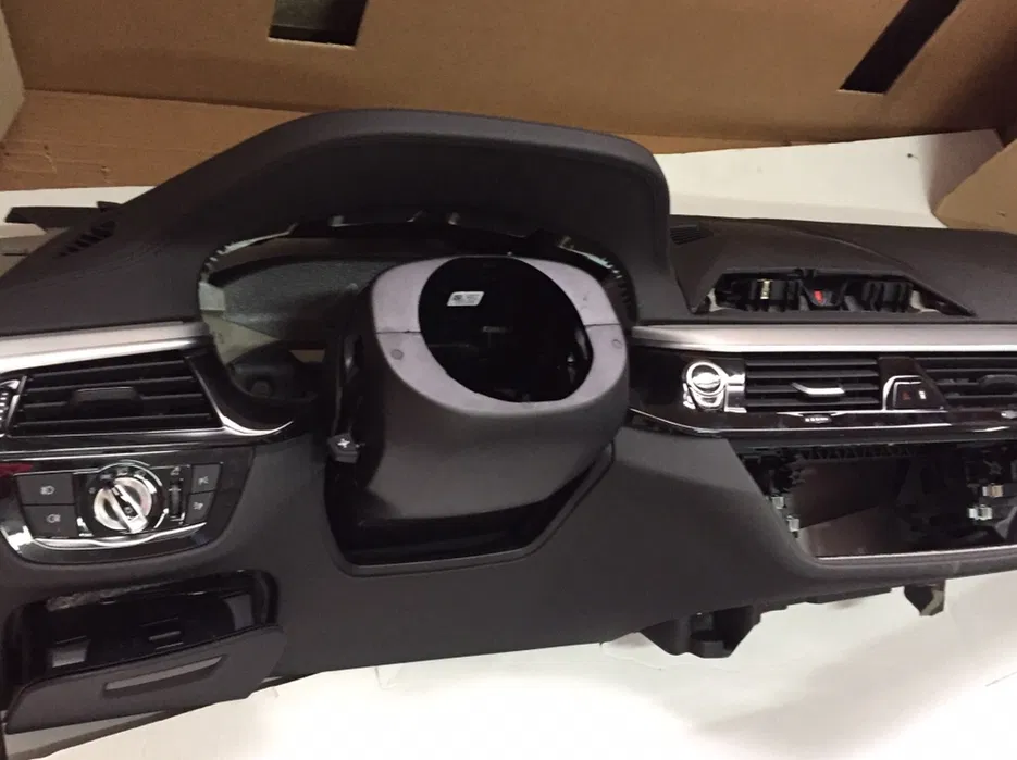 Plansa bord cotiera BMW seria 6 G32 Gran Tourer O.E. [5]