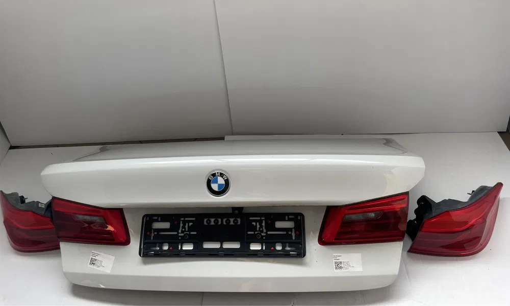 Portbagaj haion BMW seria 5 G30 capota stop camera stopuri O.E. [3]