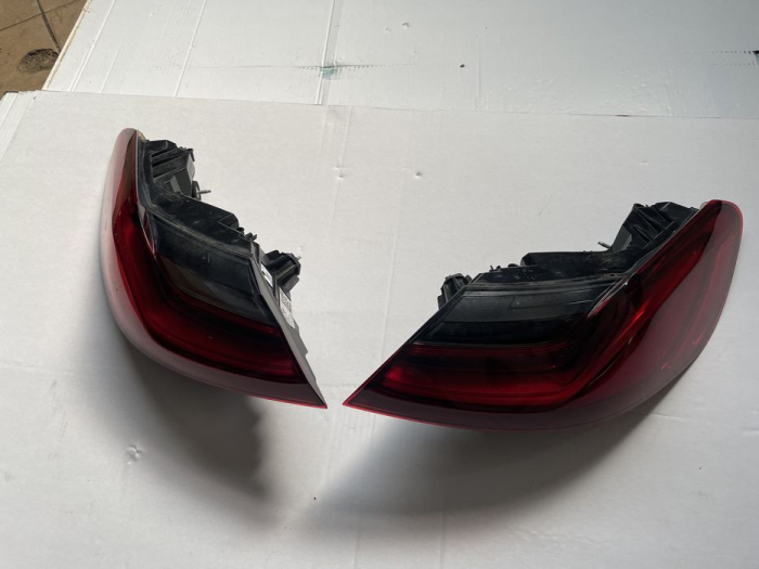 Stop stopuri BMW seria 8 G14 G15 G16 [1]