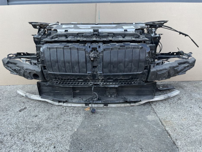 Trager trager BMW seria 4 G22 [1]
