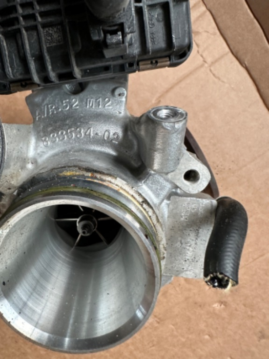 Turbo compresor BMW g20 g30 G32 G11 G12 G05 G06 G07 [2]