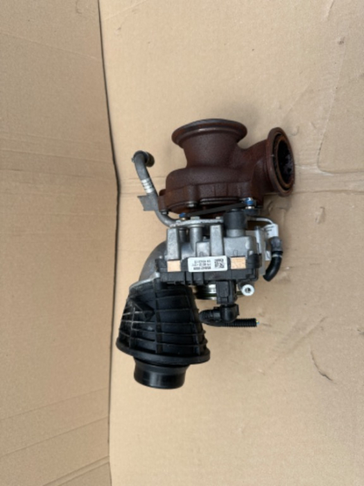 Turbo compresor pentru BMW seria 5,6,7,8 G30 G31 g32 g11 g12 g14 g15 g16 [1]