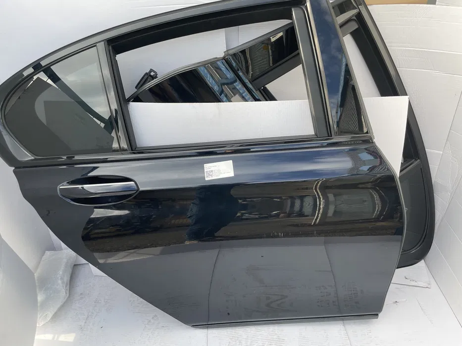 Usa usi BMW seria 7 G11 G12 oglinda,geam,broasca cheder maner [1]