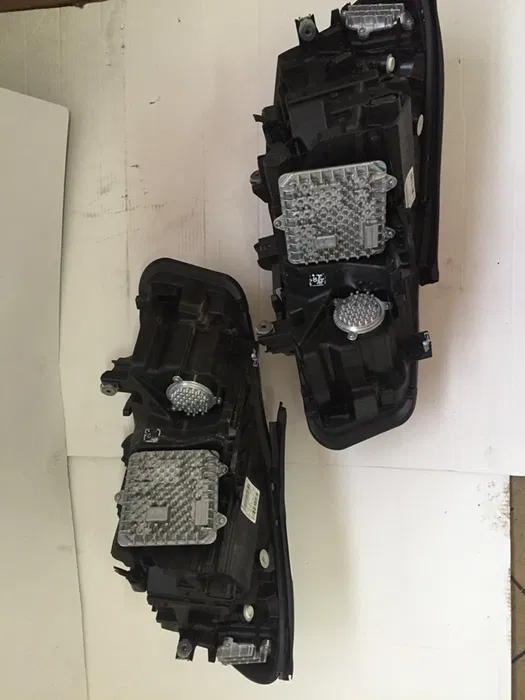 Usa usi oglinda bara spate portbagaj far BMW seria 2 F45 F46 O.E. [1]