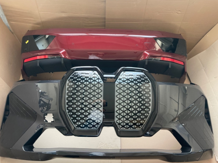 Bara fata BMW ix I20 bara spate [1]