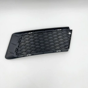 Elemente caroserie - 51117178992 GRILA INFERIOARA DR. BARA FATA PENTU MODEL FARA CANAL VENTILATIE FRANA BMW SERIA 2 E92 E93