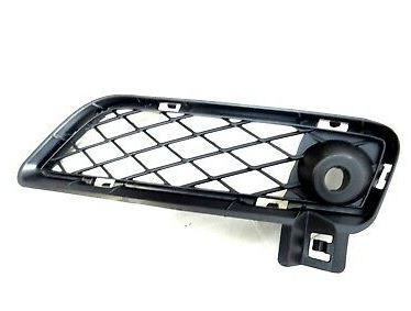 Elemente caroserie - 51117210468  GRILA DR INFERIOARA IN BARA FATA MODEL CU SENZORI PARCARE BMW X3 F25