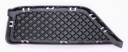Elemente caroserie - 51117303756 GRILA INFERIOARA DREAPTA BARA FATA BMW X1 E84