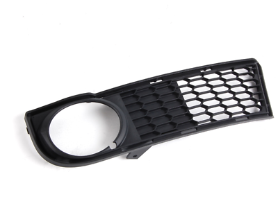 Elemente caroserie - 51118045450 GRILA DR BARA FATA PACHET M BMW SERIA 1 E82 E88