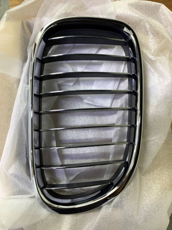 Elemente caroserie - 51137295300 GRILA DR RADIATOR - MODEL CU NIGHTVISION BMW SERIA 7 F01 F02 F03 LCI AFTERMARKET