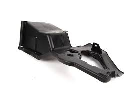 Elemente caroserie - 51717050604 DEFLECTOR AER DR. - CANAL AER RADIATOR BMW SERIA 5 E60 E61