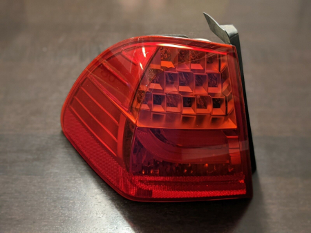 Lampa spate - 63217289432 STOP DR PE ARIPA BMW SERIA 3 E91 LCI