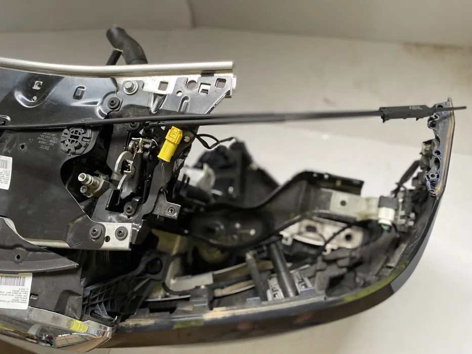 Bara BMW seria 5 G30 G31 trager panou fata O.E. [3]