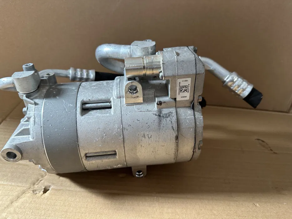 Compresor AC O.E. 6452949610903 - BMW X3 G01 X4 G02 [2]