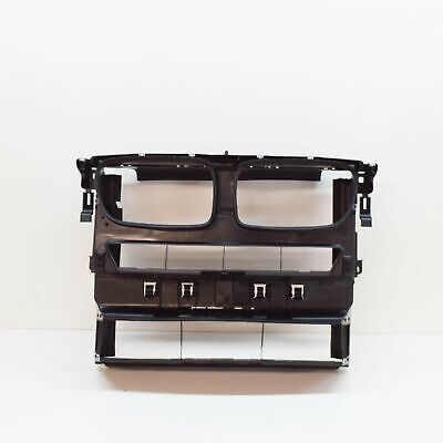 Deflector aer - DEFLECTOR IN FATA RADIATORULUI A.M. 51747210476 - BMW X3 (F25)