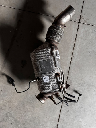 Filtru particule pentru BMW G20 G21 G30 G31 G32 8599738 8599735 [2]