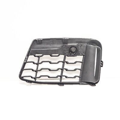 Elemente caroserie - GRILA INFERIOARA BARA FATA DREAPTA [PACHET M] - PT MODEL CU SENZORI PARCARE O.E. 51118072776 - BMW X1 F48