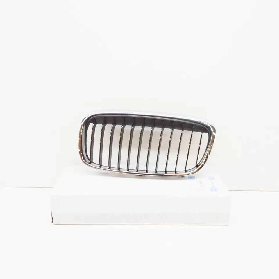 Elemente caroserie - GRILA RADIATOR STANGA O.E. 51137300543 - BMW SERIA 2 F45 , F46
