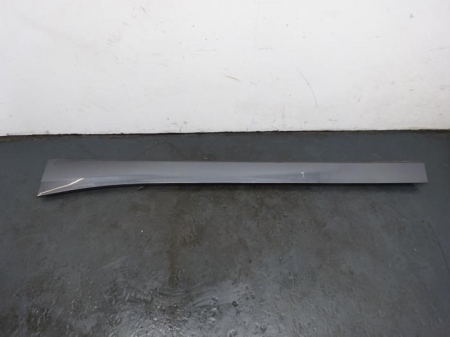 Praguri - INTARITURA INTRARE STG O.E. 41217284373 - BMW SERIA 1, SERIA 2